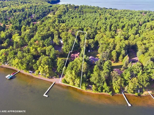1171 County Rd E, Spooner, WI 54801