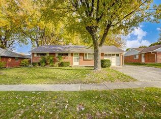 5425 Coleraine Dr, Huber Heights, OH 45424