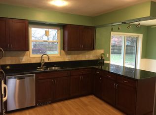 304 Emily Cir, O Fallon, IL 62269