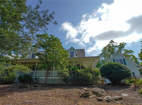 2nd image of 100 Lindsley Ct