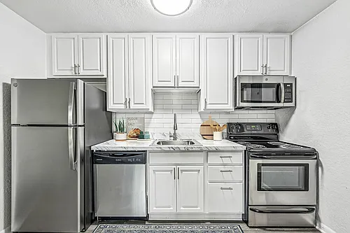 Liv at Winter Park Apartment Homes Photo 1