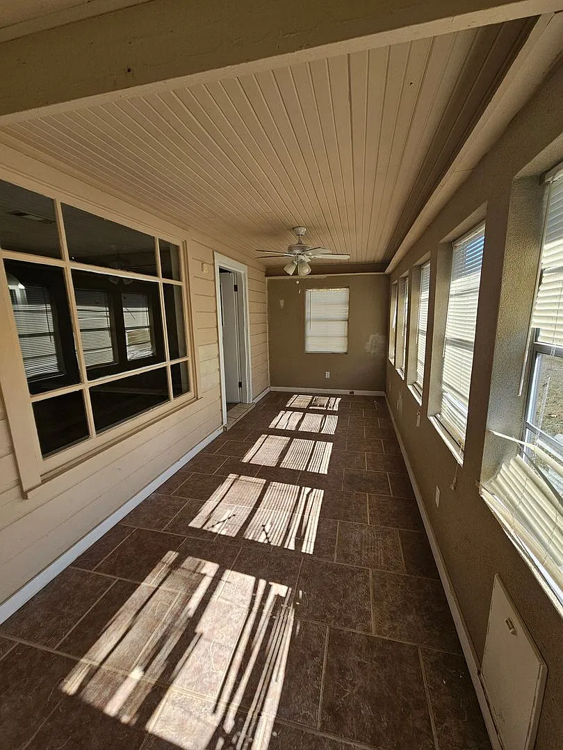 Home in Bryant — Photo 2