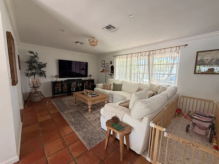 8105 SW 138th St — Photo 44