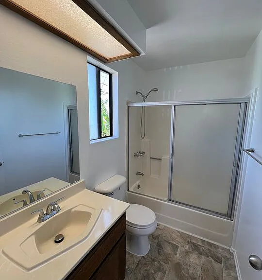 1114 W 155th St #B — Photo 15