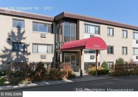 1st image of 976 Robert St S APT 201