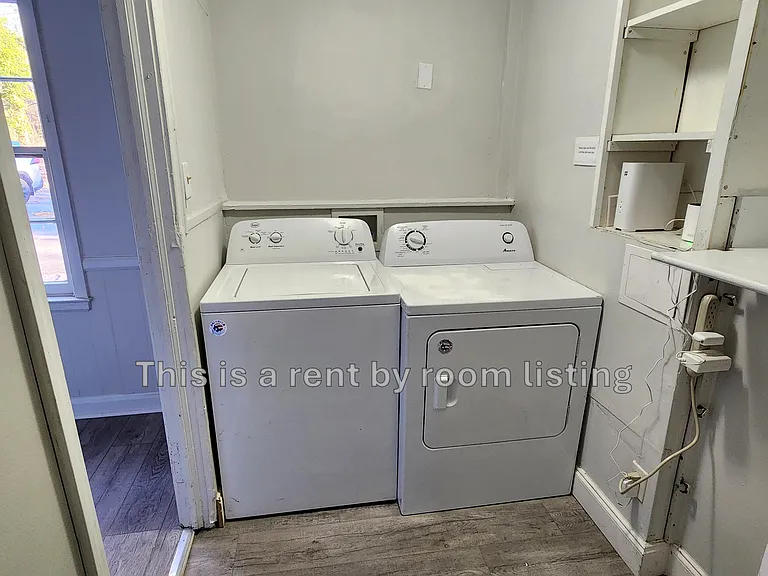1516 E Geer St — Photo 6