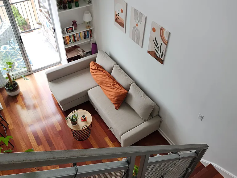 800 King St W #619 — Photo 12