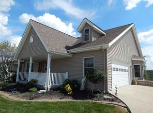 939 Lilac Ln, Bedford, IN 47421