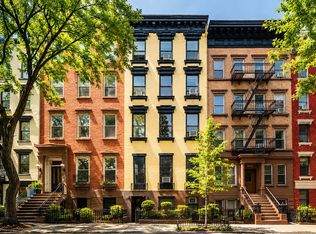 307 E 10th St, New York, NY 10009
