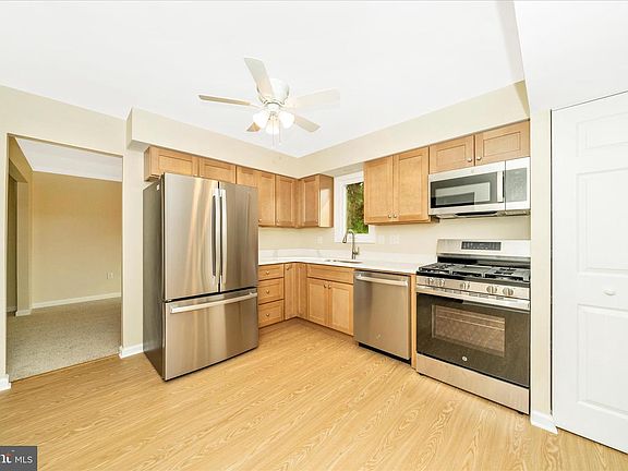 5th image of 15428 Peach Leaf Dr