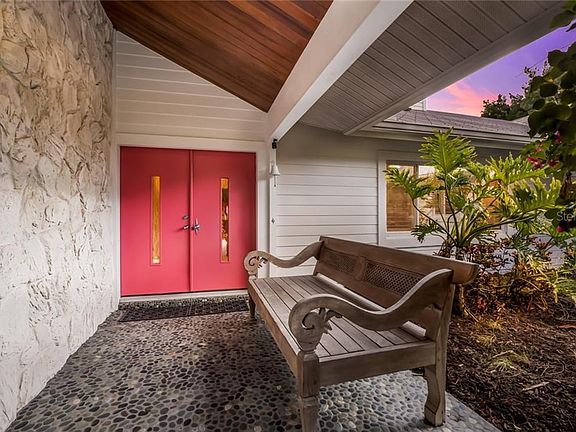 3rd image of 289 Cedar Park Cir