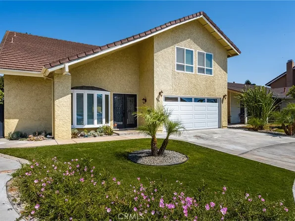 864 S Granite Cir, Anaheim, CA 92806