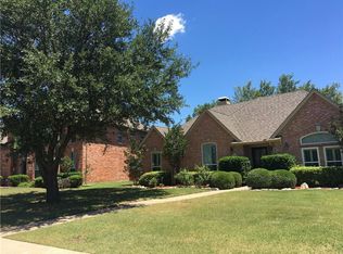 1052 Village Pkwy, Coppell, TX 75019