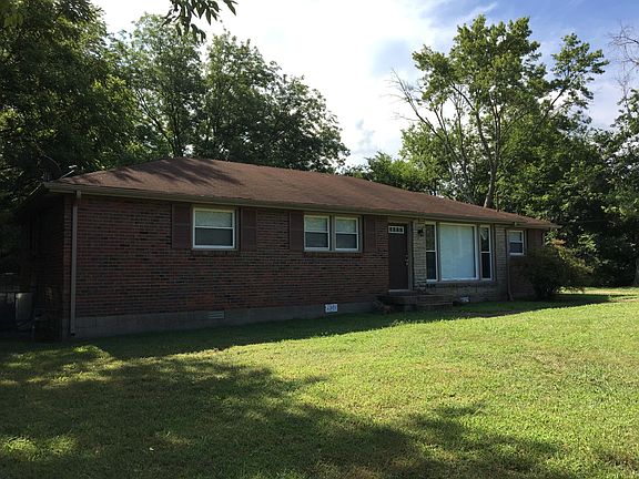 2nd image of 2920 Lyndale Dr