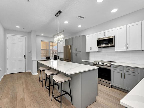 3rd image of 4833 Hampshire CT #303