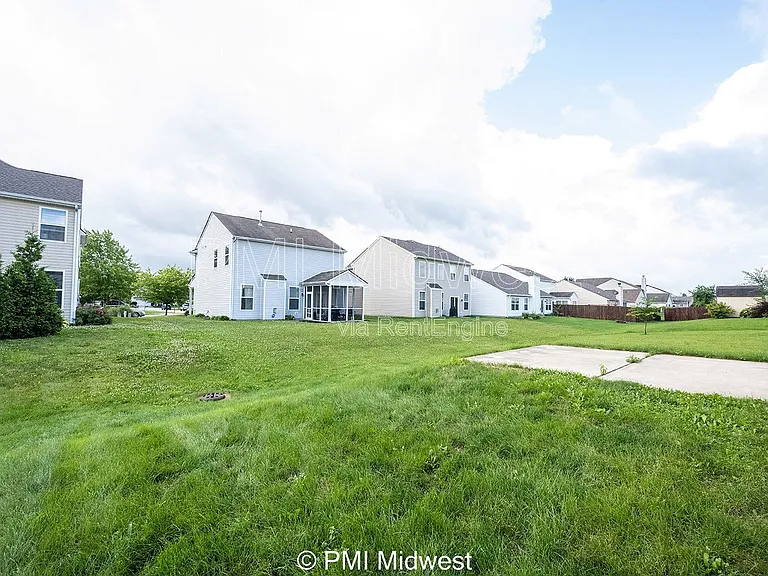 19496 Prairie Crossing Dr — Photo 19