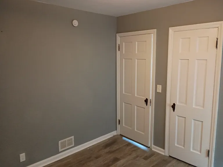 320 S Griffin St — Photo 30