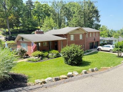 625 Holly Rd, Charleston, WV, 25314