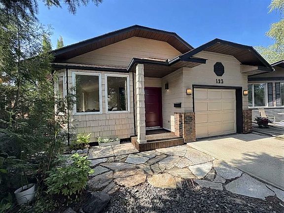 2nd image of 123 E Sunmills Pl SW