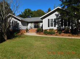 13501 Andulusian Dr, Matthews, NC 28105