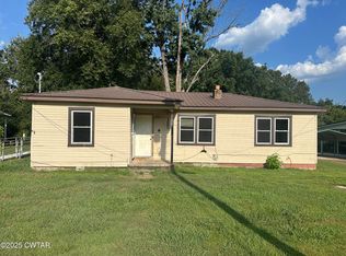 3016 Terry St, Milan, TN 38358