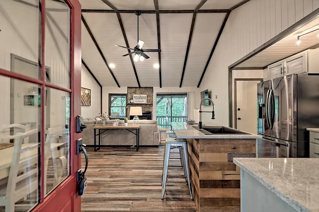 63 Mint Ln — Photo 4