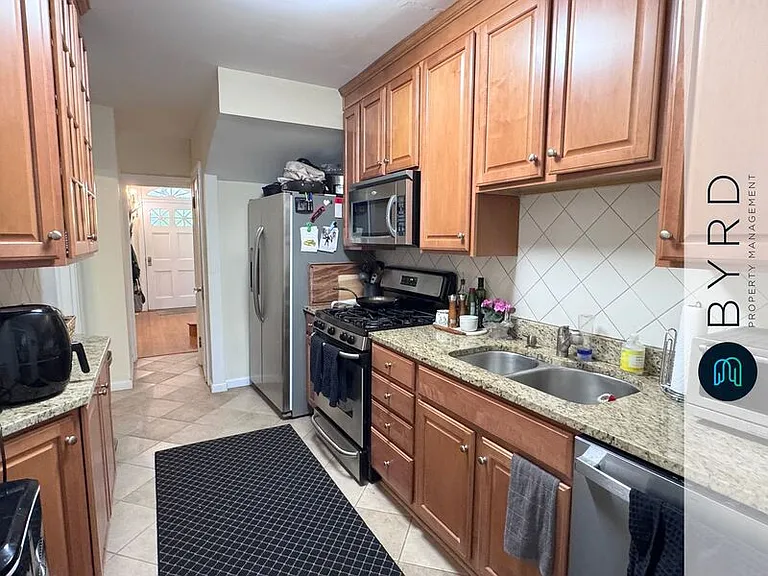 3427 Ellwood Ave — Photo 14