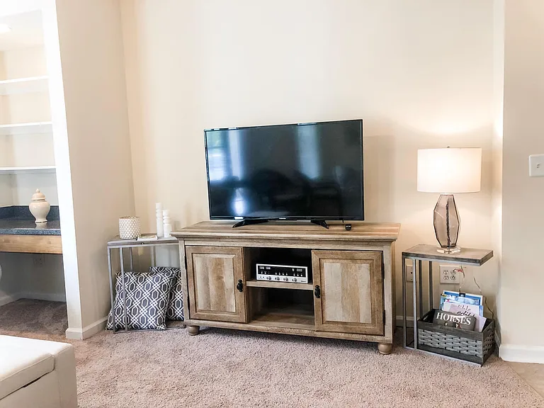 45 Sycamore Ave #1826 — Photo 7