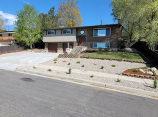 2520 E Catalina Dr, Cottonwood Heights, UT 84121