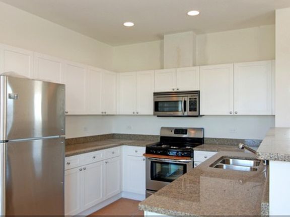 3rd image of 1462 Broadway St #1462