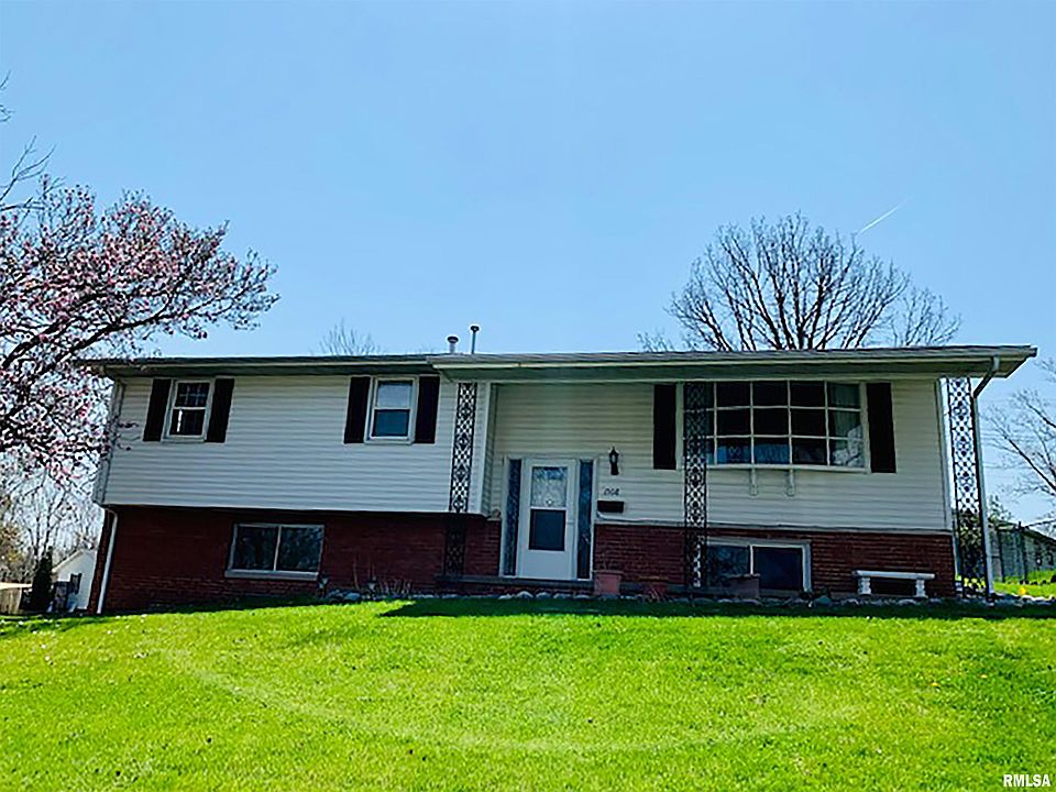 1st image of 1508 W Lincolnwood Pl