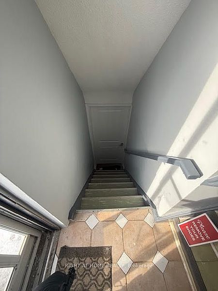 Toronto House for rent - 1 Bedroom — photo 11