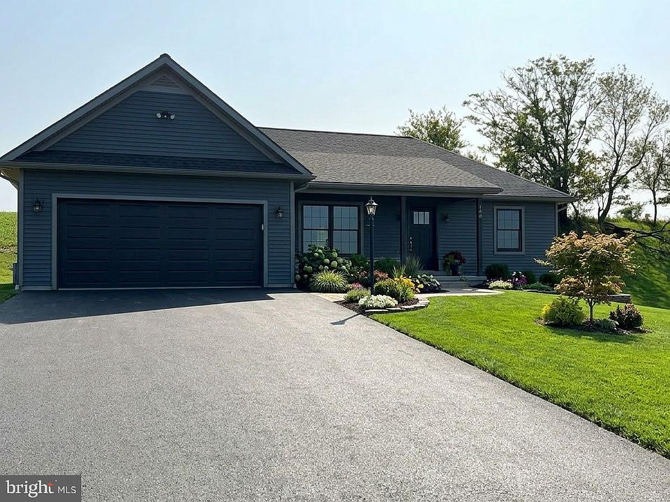 1st image of 108 Starlight Ln