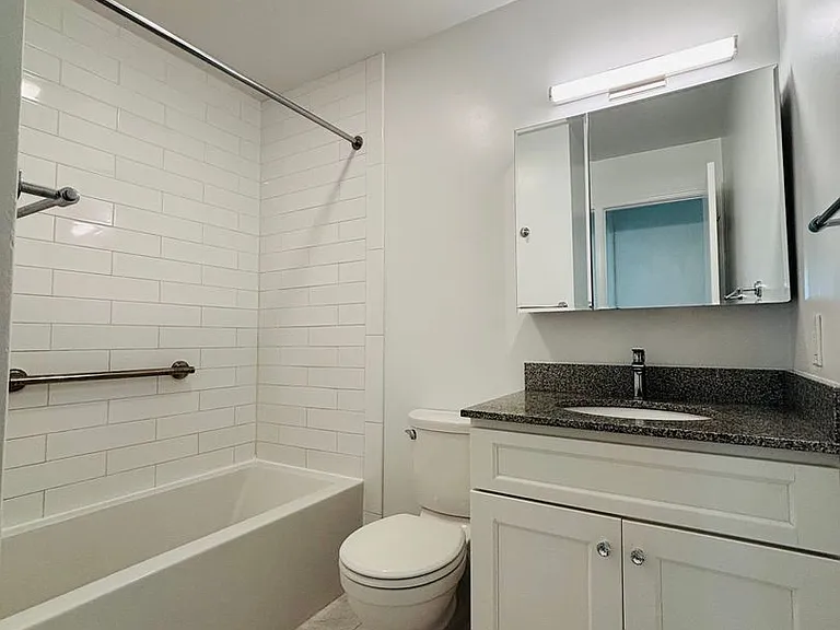 927AB - 410 Houston St. - DM — Photo 46