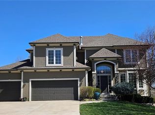 4425 Silverheel St, Shawnee, KS 66226