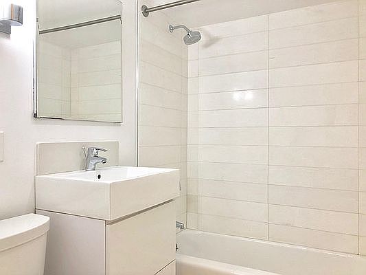 5th image of 360 E 65th St APT 2F