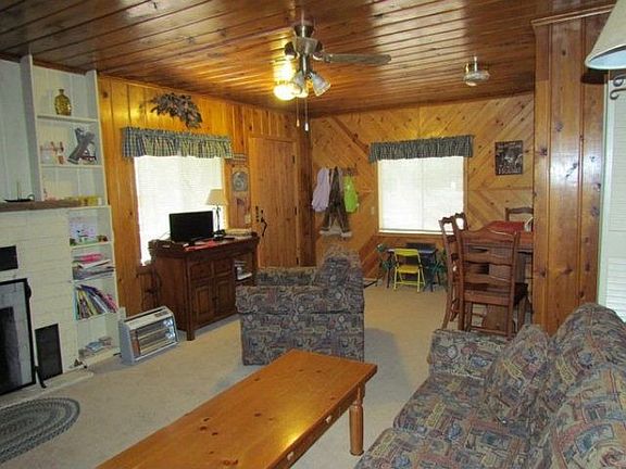 5th image of 5101 N Spruce Dr