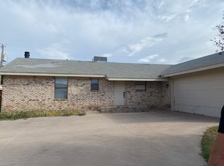 2303 W Briscoe Ave, Artesia, NM 88210