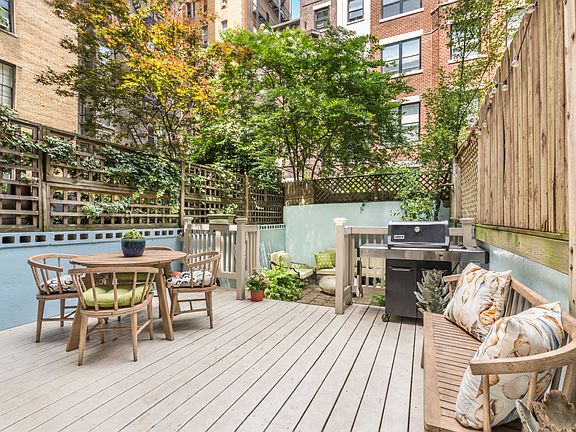3rd image of 259 W 85th St APT 2