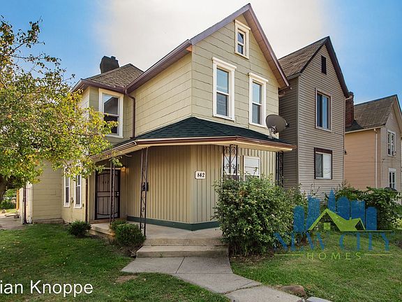 2nd image of 842 Saint Clair Ave