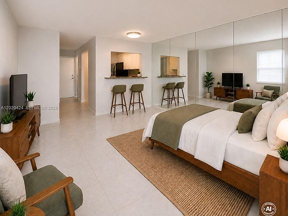 5th image of 1441 Lincoln Rd APT 417