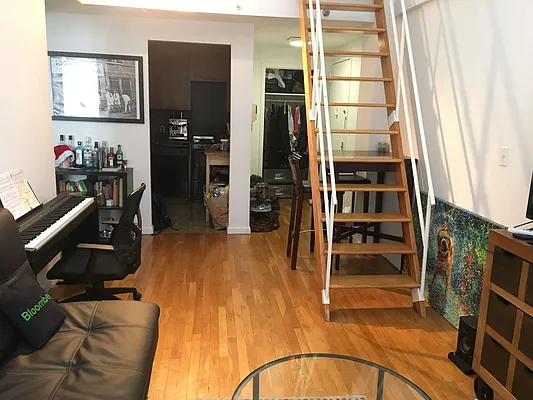 Rented by Shalimar Management | media 38