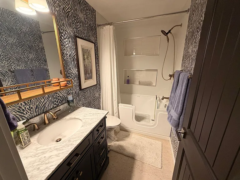 13139 W Seville Dr — Photo 5