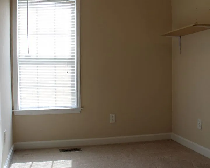 205 Stillwater Creek Dr — Photo 14
