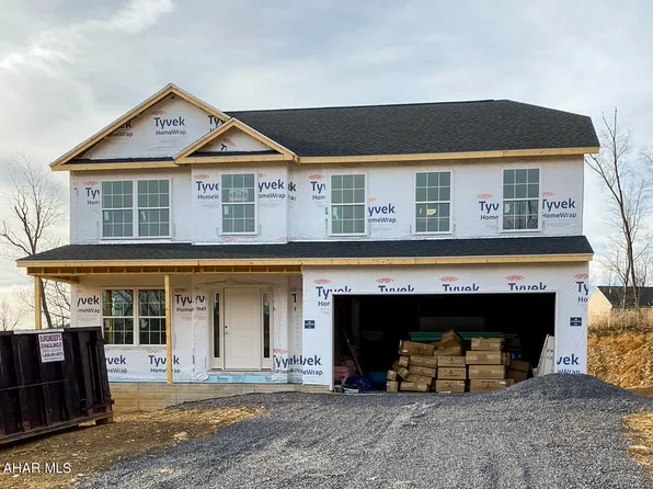 561 Justin St, Hollidaysburg, PA 16648