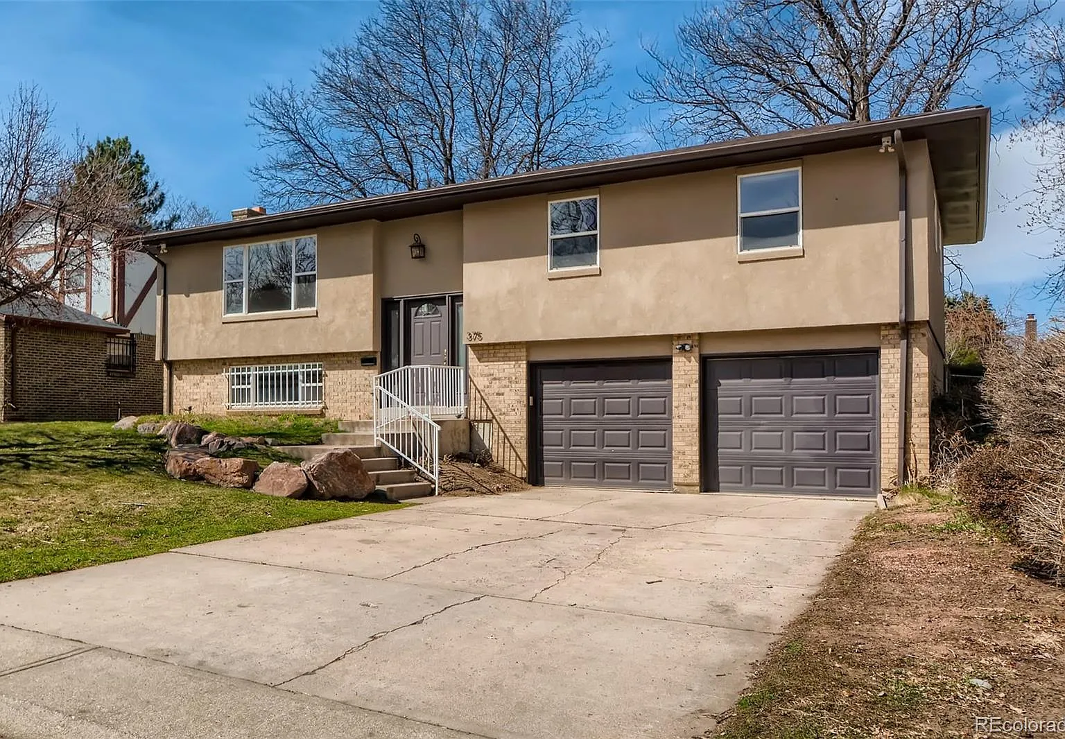 4 bed, 1812 sqft, $3,399 — Photo 2
