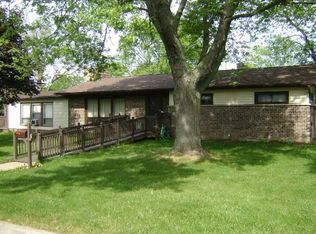 1401 71st Dr, Union Grove, WI 53182