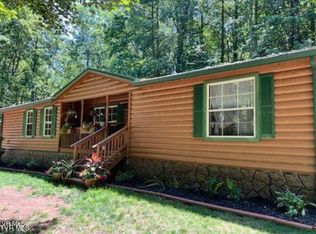 268 Park Service Rd, Mountain City, TN 37683