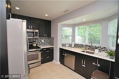 4th image of 4613 Wissahican Ave