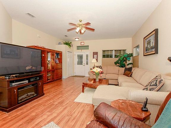 4th image of 25303 Felicity Ct